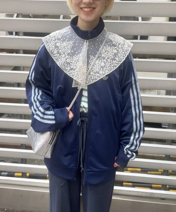 みりさんの「BEAMS WOMEN｜GIANNI CHIARINI / メタリック ALIFA レザーショルダーバッグ S」を使ったコーディネート