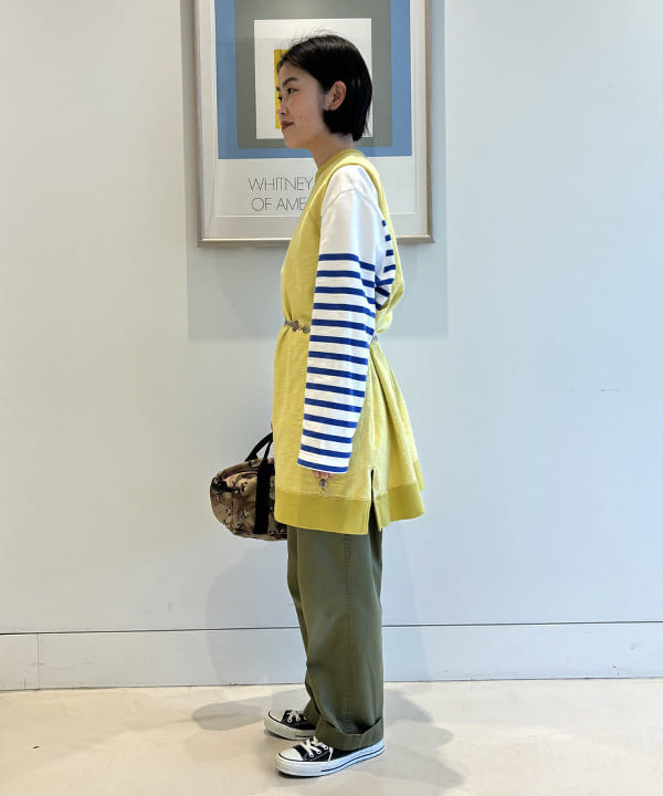 葵さんの「BEAMS WOMEN｜Vガゼット ノースリーブ ワンピース」を使ったコーディネート