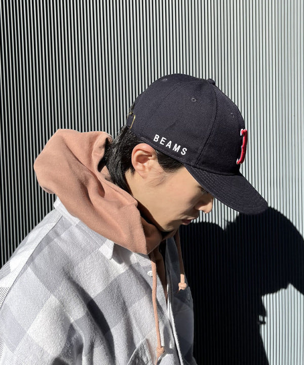 平柳 楓馬さんの「BEAMS WOMEN｜ヘビーウェイト フーディ」を使ったコーディネート