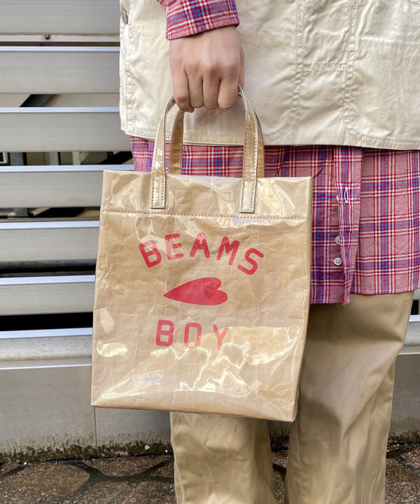 コウリキ　マミさんの「BEAMS WOMEN｜【別注】BUZZ RICKSON'S / チノパンツ」を使ったコーディネート