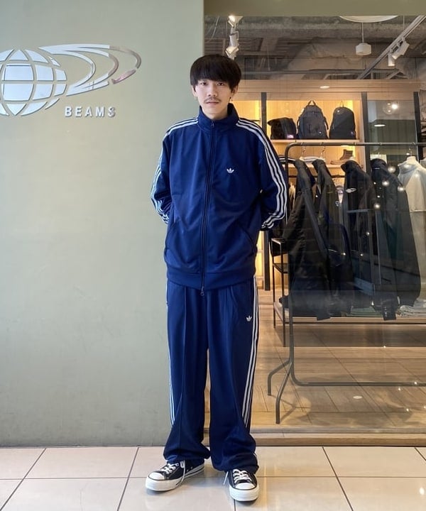 井上 隆司さんの「BEAMS WOMEN｜CONVERSE / ALL STAR JAPAN HI」を使ったコーディネート