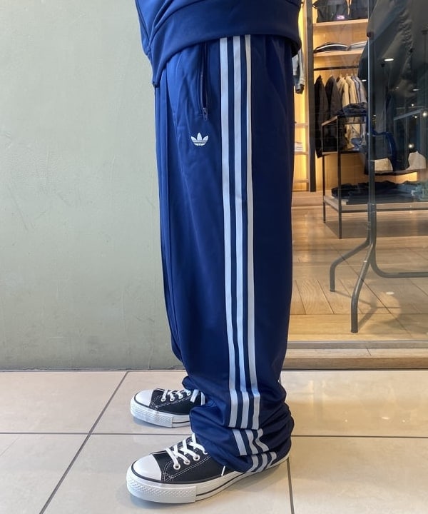 井上 隆司さんの「BEAMS WOMEN｜CONVERSE / ALL STAR JAPAN HI」を使ったコーディネート