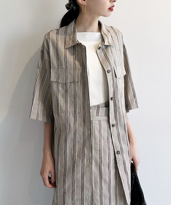 shibataさんの「BEAMS WOMEN｜Demi-Luxe BEAMS / リネン混 ストライプ シャツ」を使ったコーディネート