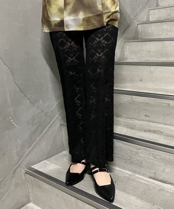 シマダリツコさんの「BEAMS WOMEN｜Ray BEAMS / カット レース シアー パンツ」を使ったコーディネート