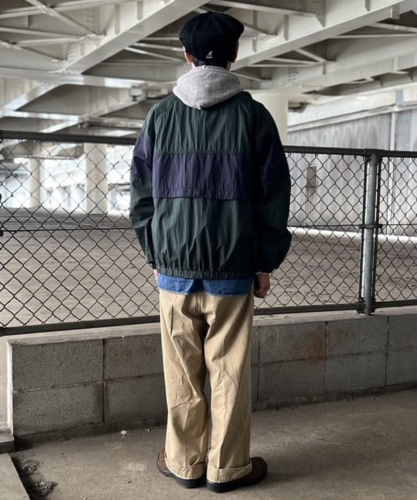 ザキサンさんの「BEAMS WOMEN｜KANGOL / Tropic Galaxy」を使ったコーディネート