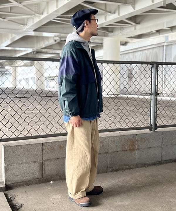 ザキサンさんの「BEAMS WOMEN｜KANGOL / Tropic Galaxy」を使ったコーディネート