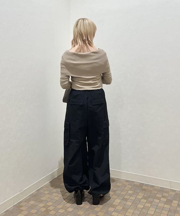 篠崎 香月さんの「BEAMS WOMEN｜Ray BEAMS / アンクルストラップ パンプス」を使ったコーディネート