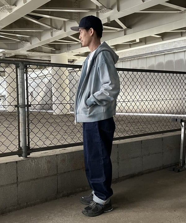 ホサカさんの「BEAMS WOMEN｜BEAMS / ヴィンテージライク フェード フルジップフーディ」を使ったコーディネート