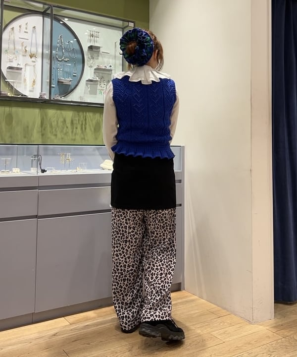 渡邊 舞さんの「BEAMS WOMEN｜GHOSPELL / Riley Wave Mini Skirt」を使ったコーディネート