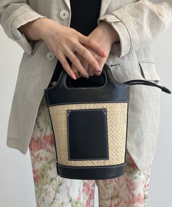 SAKAIさんの「BEAMS WOMEN｜AK+1 / ウールリネン テーラードジャケット」を使ったコーディネート