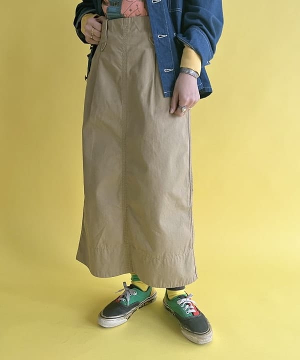 Kaoru Sakumaさんの「BEAMS WOMEN｜WAREHOUSE & CO. / 別注 ステンシル13 Tシャツ」を使ったコーディネート