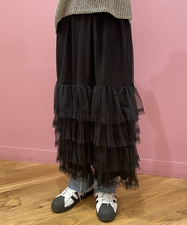中江梨々香さんの「BEAMS WOMEN｜Otro Accesorio / オーバル リング」を使ったコーディネート