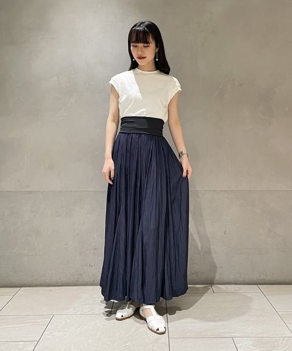高木 菜央さんの「BEAMS WOMEN｜AK+1 / アンブレラ スカート」を使ったコーディネート