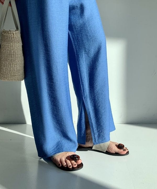 松元 晴佳さんの「BEAMS WOMEN｜LAOCOONTE / VALEN サンダル」を使ったコーディネート