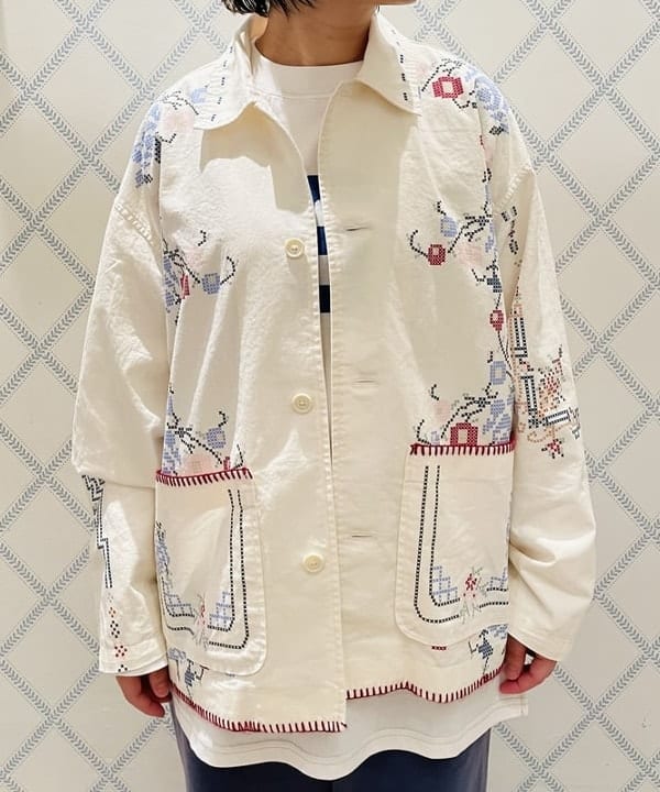 つぼさんの「BEAMS WOMEN｜BEAMS BOY / アンティーク ヘアクリップ」を使ったコーディネート