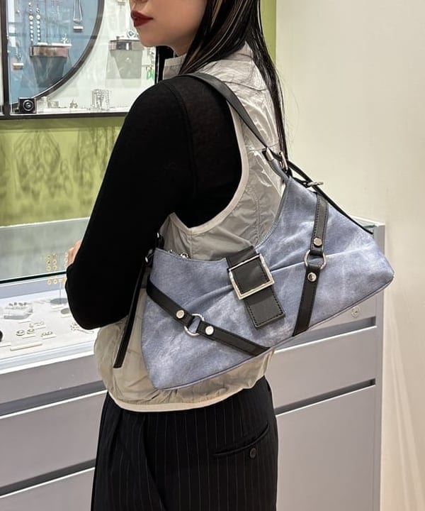 ayaneさんの「BEAMS WOMEN｜テレコ リブ クルーネック トップス」を使ったコーディネート