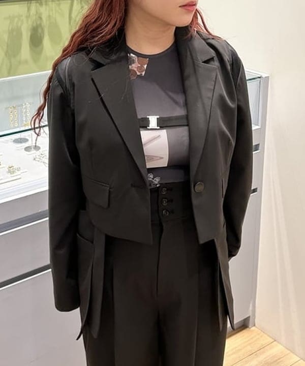 オカベ　アヤカさんの「BEAMS WOMEN｜」を使ったコーディネート