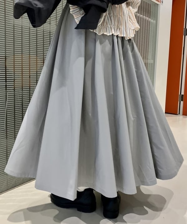 小原 もこさんの「BEAMS WOMEN｜Blundstone / LOW CUT」を使ったコーディネート