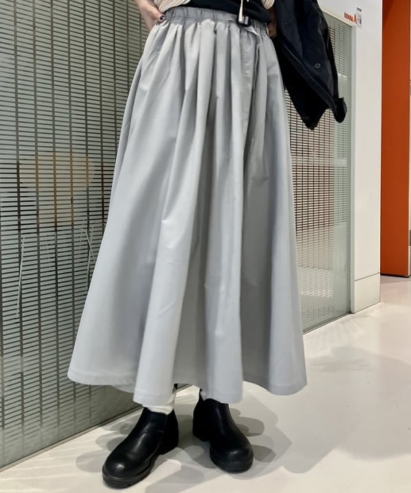 小原 もこさんの「BEAMS WOMEN｜Blundstone / LOW CUT」を使ったコーディネート