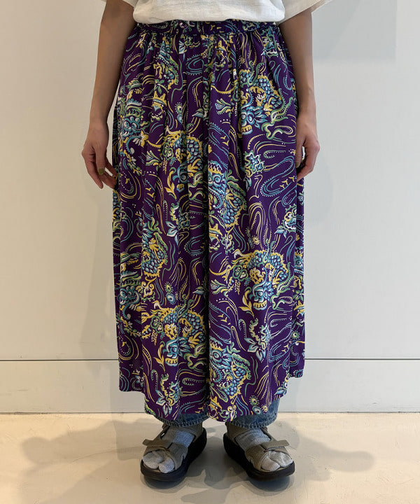 葵さんの「BEAMS WOMEN｜WAREHOUSE & CO. / 別注 ステンシル13 Tシャツ」を使ったコーディネート