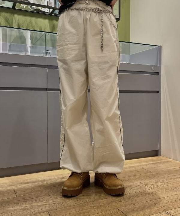 イトウミサキさんの「BEAMS WOMEN｜」を使ったコーディネート