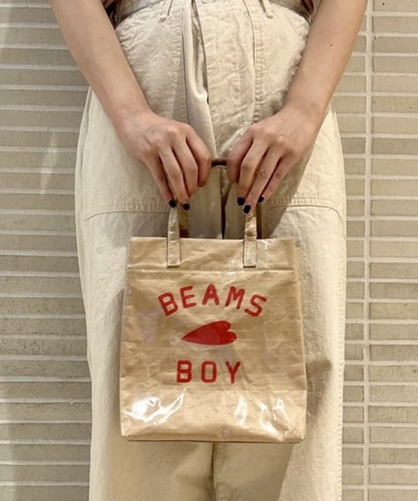 小原 もこさんの「BEAMS WOMEN｜BEAMS BOY / BBロゴ ショップバック」を使ったコーディネート