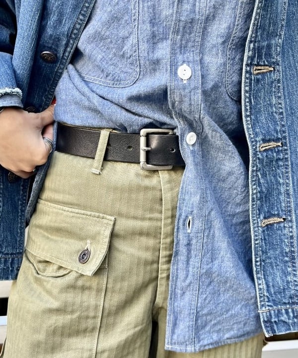 ミナミマリコさんの「BEAMS WOMEN｜BUZZ RICKSON'S × BEAMS BOY / 別注 ユーズド ダンガリー ジャンパー」を使ったコーディネート