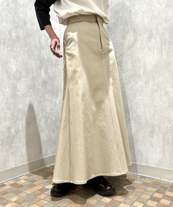 篠崎 香月さんの「BEAMS WOMEN｜SCREEN STARS × BEAMS BOY / 別注 配色 ラグラン ロングスリーブ Tシャツ」を使ったコーディネート