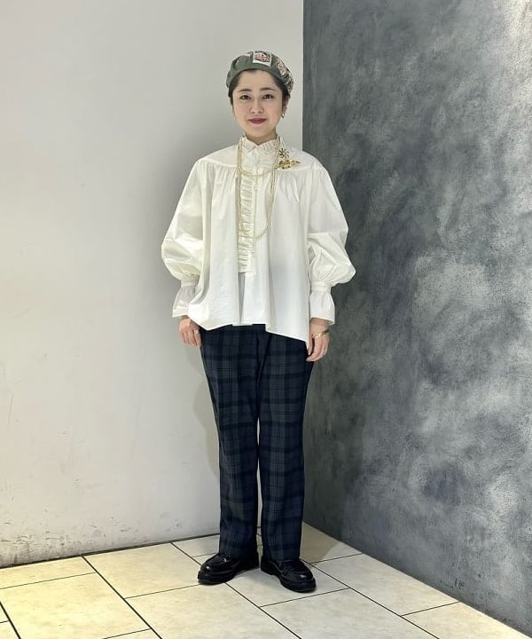 吉野 多恵さんの「BEAMS WOMEN｜PASCUCCI × Demi-Luxe BEAMS / 別注 レースアップ ショートブーツ」を使ったコーディネート