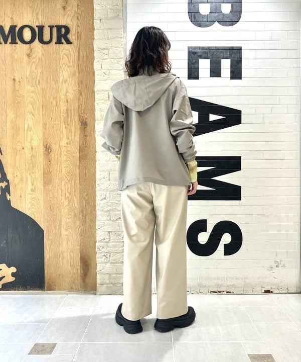 よしだゆりさんの「BEAMS WOMEN｜Ray BEAMS / ベルテッド ビスチェ」を使ったコーディネート