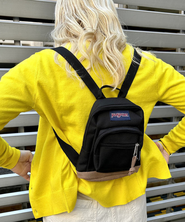 ナツハさんの「BEAMS WOMEN｜JANSPORT / Right Pack Mini」を使ったコーディネート