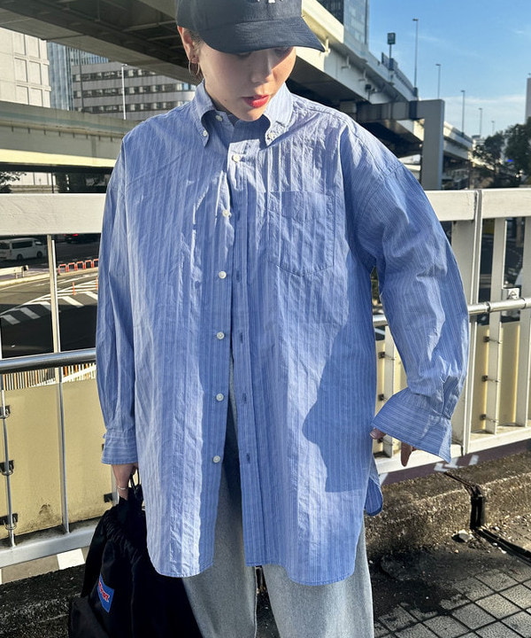 なるみさんの「BEAMS BOY / ドビー ストライプ ビッグ ボタンダウン シャツ」を使ったコーディネート
