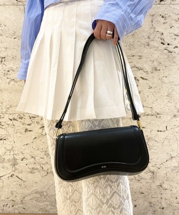 SAEさんの「BEAMS WOMEN｜FRED PERRY × Ray BEAMS / 別注 Skirt」を使ったコーディネート