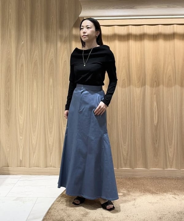 関 桂子さんの「BEAMS WOMEN｜ Demi-Luxe BEAMS / ツイル サーキュラー スカート」を使ったコーディネート