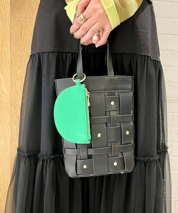 カタヤマ アヤさんの「BEAMS WOMEN｜Ray BEAMS / チュール キリカエ ティアード スカート」を使ったコーディネート