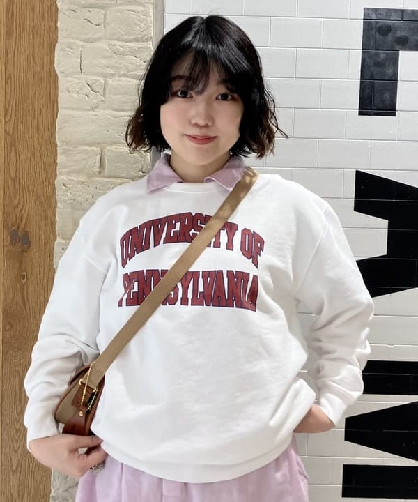 小原 もこさんの「BEAMS WOMEN｜【別注】BUZZ RICKSON'S / チノパンツ」を使ったコーディネート