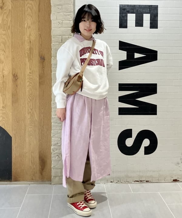 小原 もこさんの「BEAMS WOMEN｜【別注】BUZZ RICKSON'S / チノパンツ」を使ったコーディネート