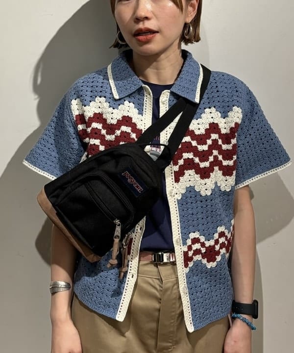 おはぎ(萩原)さんの「BEAMS WOMEN｜JANSPORT / Right Pack Mini」を使ったコーディネート