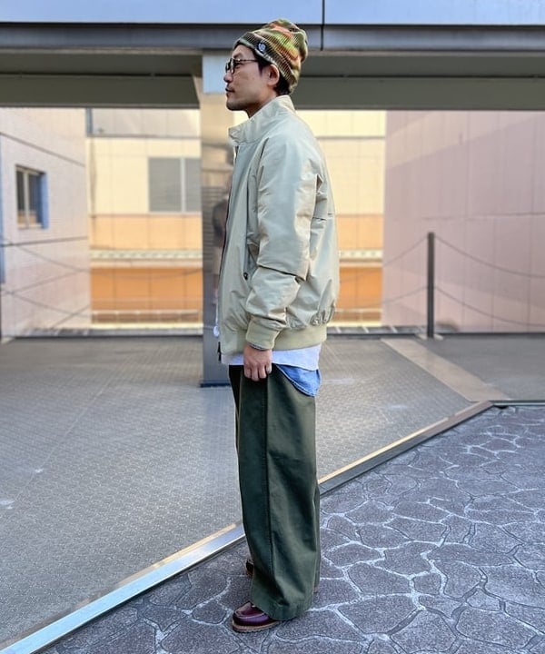 ザキサンさんの「BEAMS WOMEN｜1940'sディテール ワイドチノパンツ」を使ったコーディネート