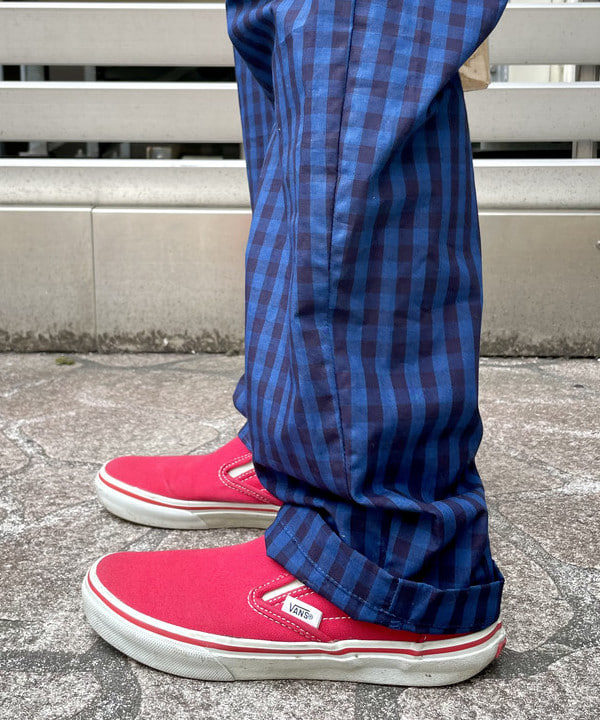 コウリキ　マミさんの「BEAMS WOMEN｜BEAMS BOY / BBロゴ ショップバック」を使ったコーディネート