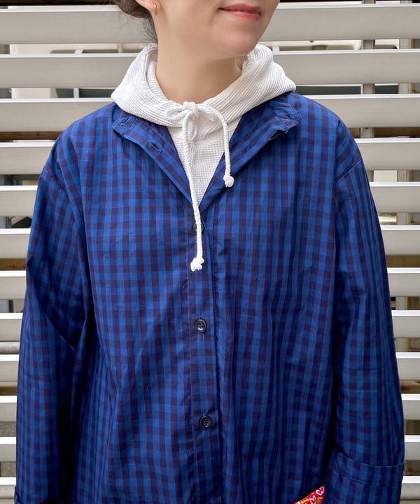 コウリキ　マミさんの「BEAMS WOMEN｜BEAMS BOY / BBロゴ ショップバック」を使ったコーディネート