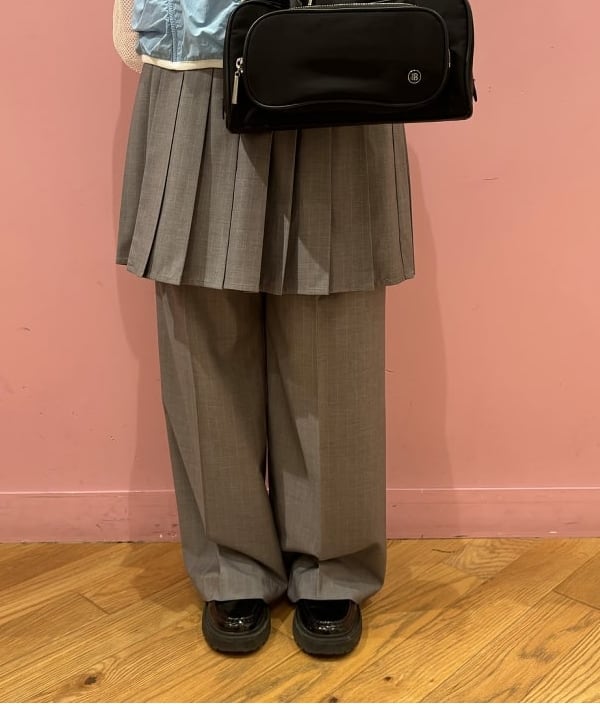ここあさんの「BEAMS WOMEN｜ピンストライプ ストライプ 2タック パンツ」を使ったコーディネート