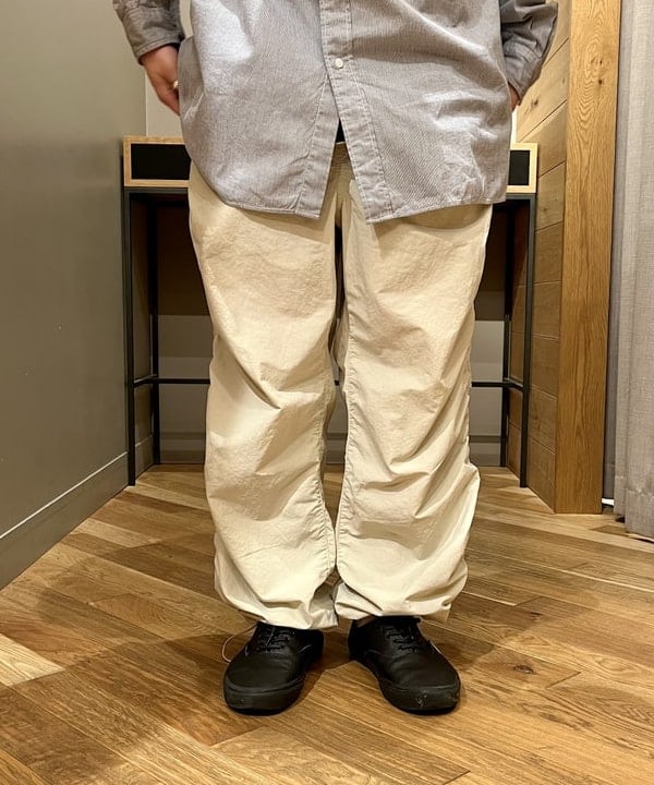 新里 京介さんの「BEAMS WOMEN｜NEW. / CHUMLEY'S」を使ったコーディネート