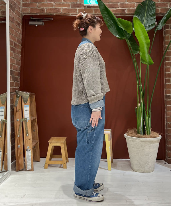 エノモト アミさんの「BEAMS WOMEN｜BEAMS BOY / Uネック ビッグ プルオーバー」を使ったコーディネート