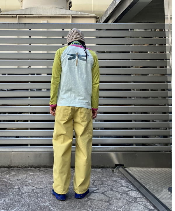 森 凌真さんの「BEAMS WOMEN｜NULL TOKYO &times; BEAMS / 別注 W KNEE PANTS」を使ったコーディネート