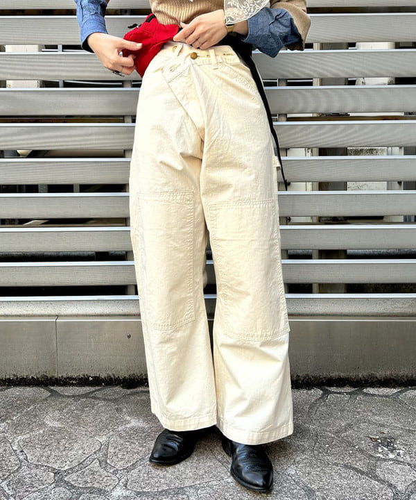 ナツハさんの「BEAMS WOMEN｜【別注】BUZZ RICKSON'S / シャンブレー ロングスリーブ シャツ」を使ったコーディネート