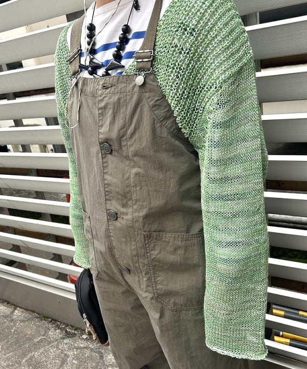 Kyooka Sayakaさんの「BEAMS WOMEN｜BEAMS BOY / Uネック ビッグ プルオーバー」を使ったコーディネート