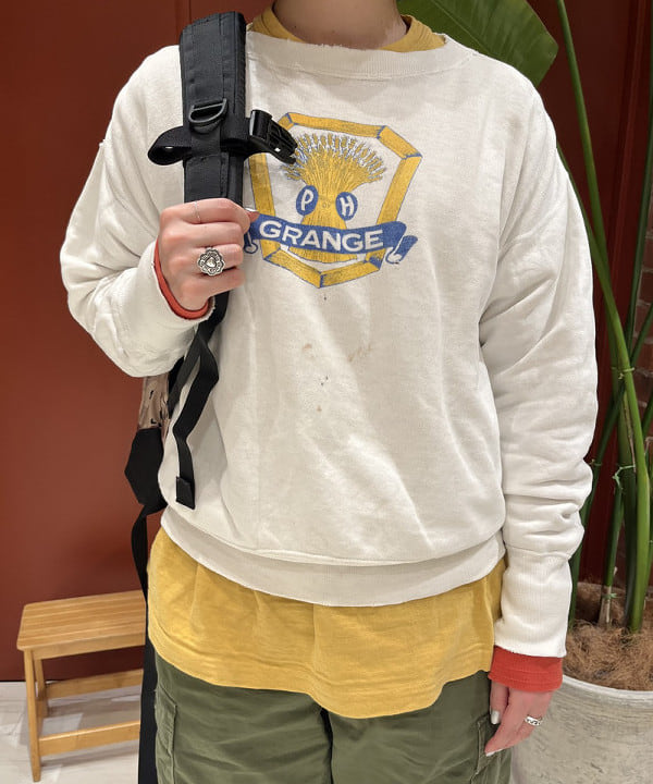 クロサワさんの「BEAMS WOMEN｜【別注】BUZZ RICKSON'S / ポプリン アーミーパンツ」を使ったコーディネート