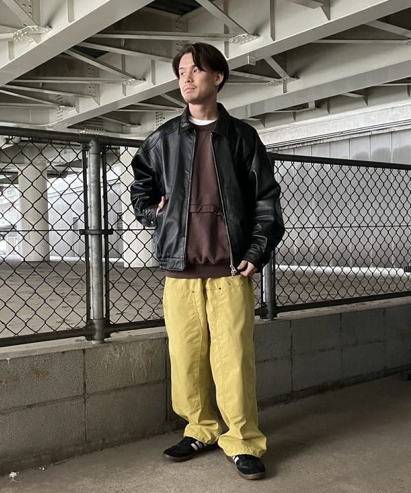 ホサカさんの「BEAMS WOMEN｜ワイドフィット 4ポケット レザー ブルゾン」を使ったコーディネート