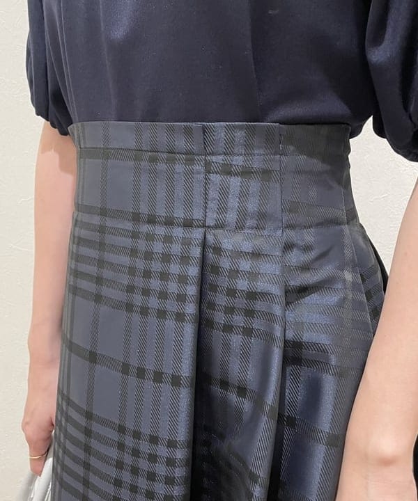 多田 日奈子さんの「BEAMS WOMEN｜」を使ったコーディネート